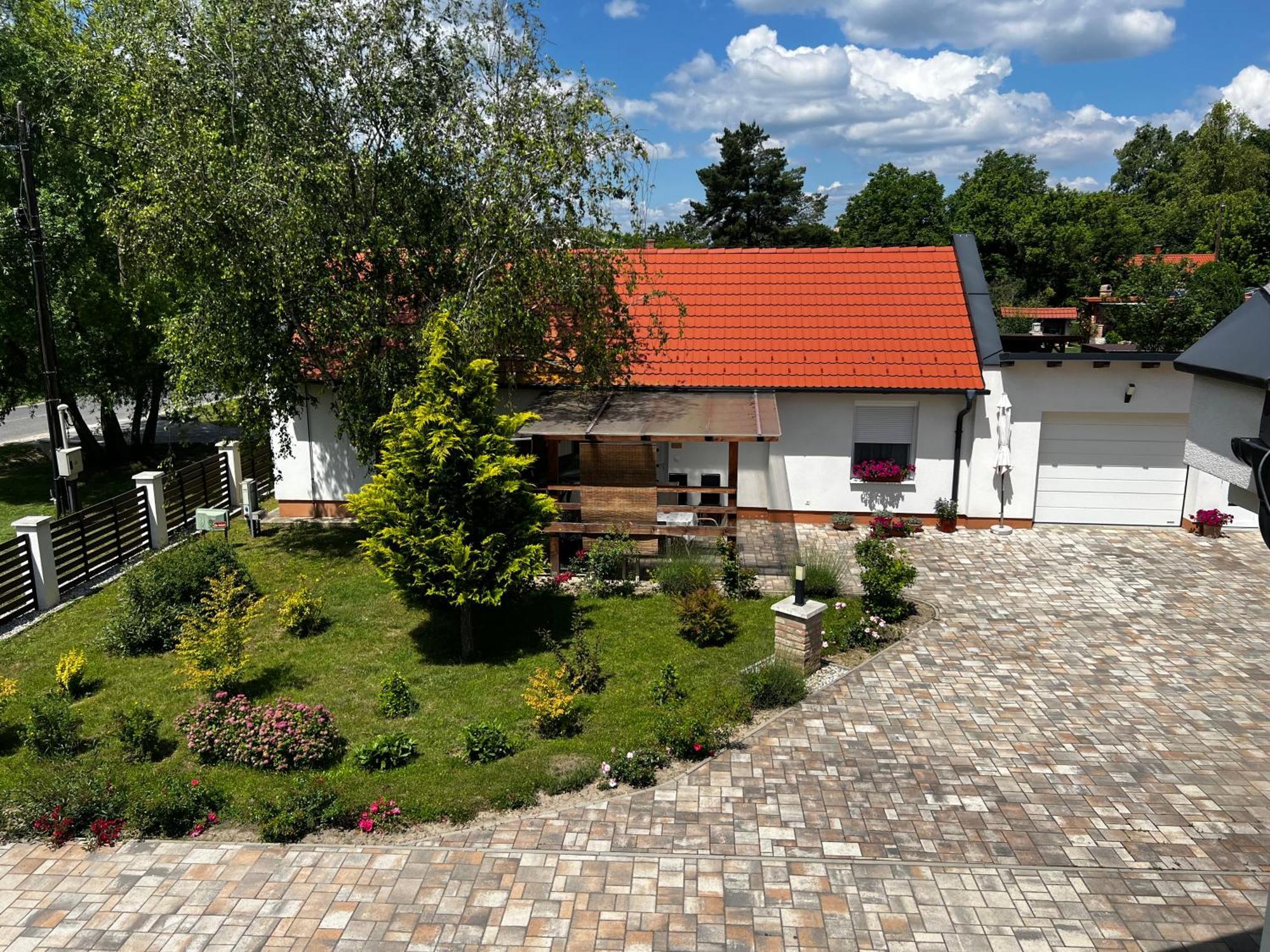 Bed and Breakfast Dreko Panzió&Borbisztró Győrújbarát Exterior foto